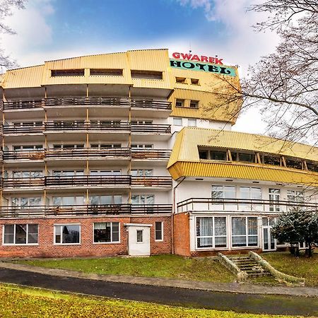 Отель Gwarek Кудова-Здруй Экстерьер фото